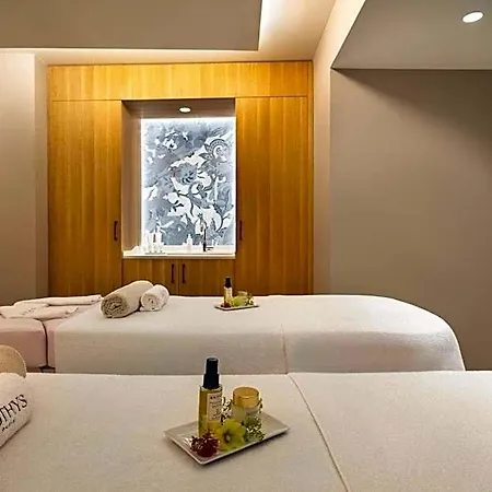 Dolce By Wyndham Versailles - Domaine Du Montcel 4* Saclay