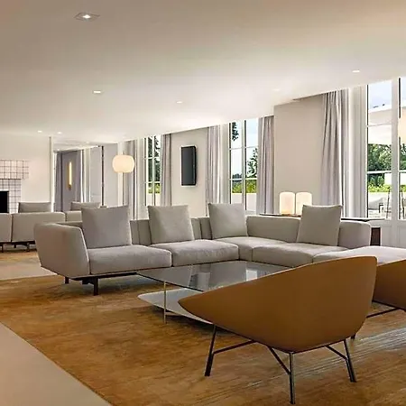 Dolce By Wyndham Versailles - Domaine Du Montcel Hotel Saclay